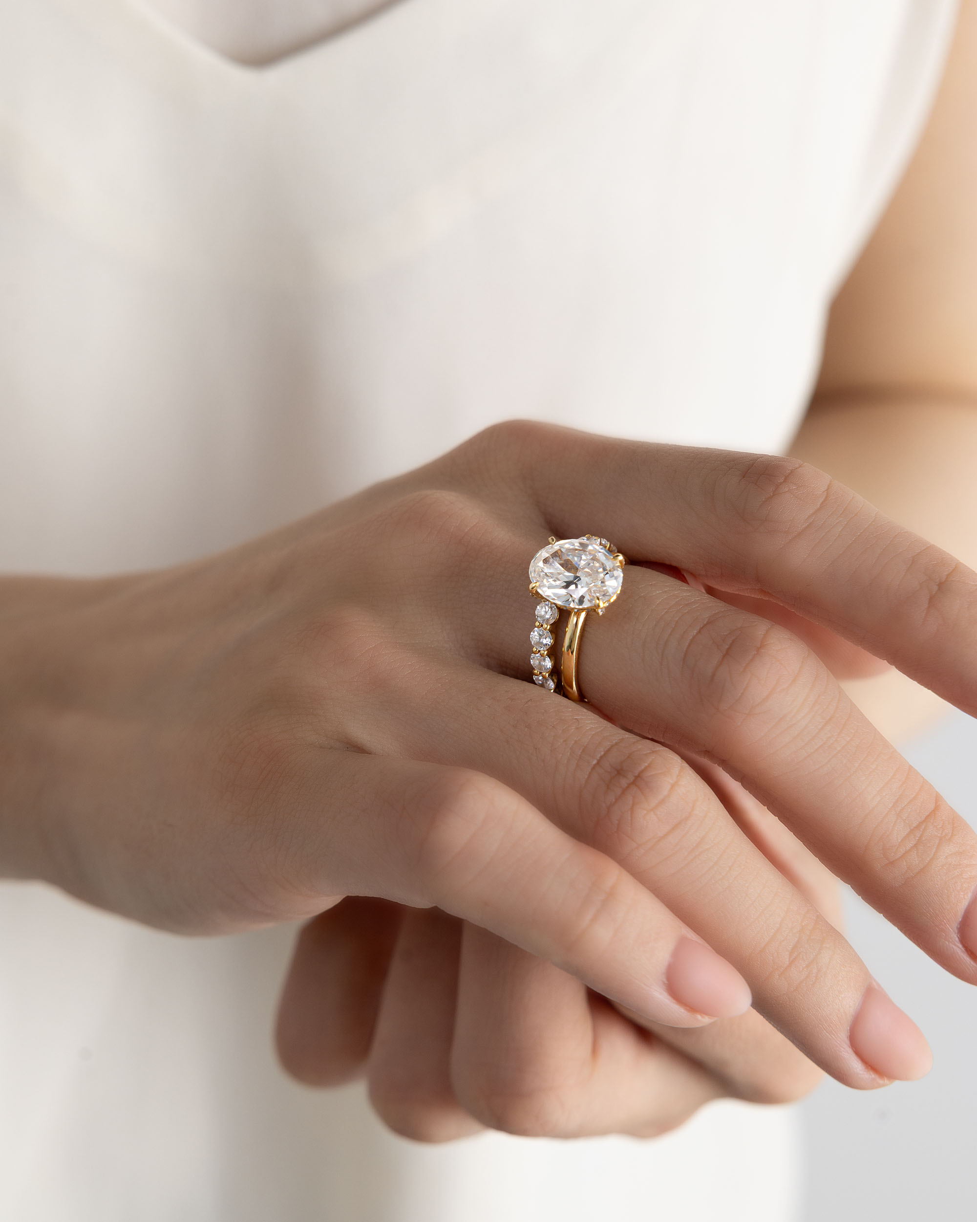 isabella oval isabella oval